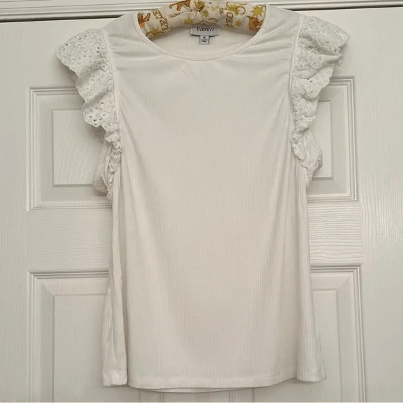 Evereve Eyelet Sleeve Shirt Ribbed Logan Tee Women’s Sz XL White Ruffle Lace EUC - Picture 5 of 8